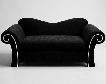 Joker Loveseat