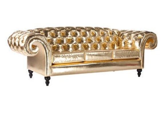 Luxury tufted sofa deals