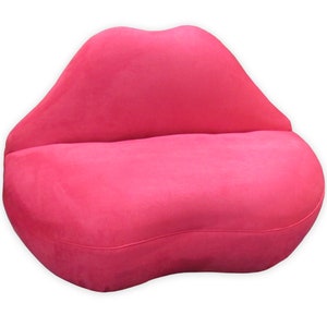 Kiss Loveseat image 2