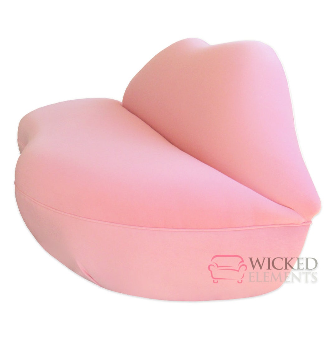 Lips settee deals