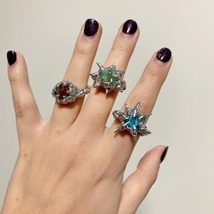 Spiky Star Flüssigkeit Ring | Y2K Blauer Stern Grunge Ring | Handgemachter Fairycore geschmolzener Epoxidschmuck