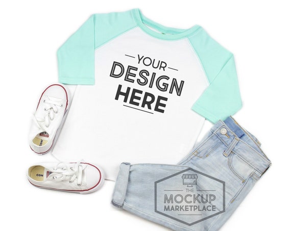 Download Free Laughing Giraffe Mint Raglan Mockup Sublimation ...