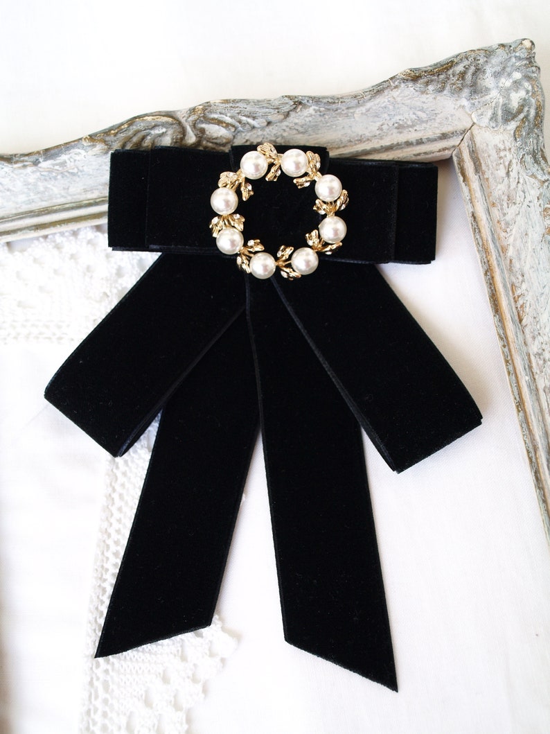 Black velvet bow tie brooch with rhinestone Victorian style gift everyday accessory Black women bowtie ladies bow tie jabot necktie
