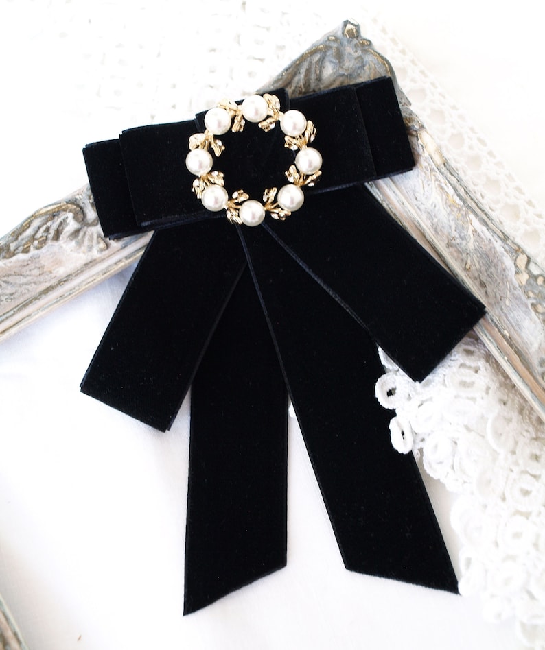 Black velvet bow tie brooch with rhinestone Victorian style gift everyday accessory Black women bowtie ladies bow tie jabot necktie