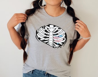 Camiseta de esqueleto del orgullo transgénero, camiseta de corazón transgénero, camiseta gótica de San Valentín trans, camiseta espeluznante del orgullo trans, camiseta de San Valentín trans