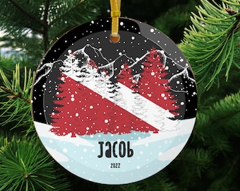 Adorno navideño de cristal personalizado con bandera de buceo, adorno de buceo, regalo personalizado para buceadores, adorno navideño para buceadores de aguas profundas.