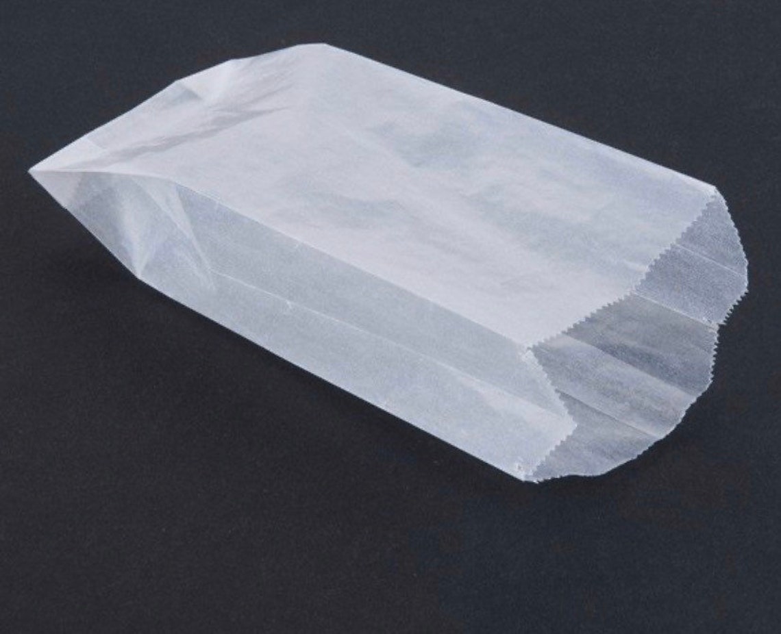 GUsseted Glassine BAgs 4 X 2 1/2 X 8 1/2. 100 pc party Etsy