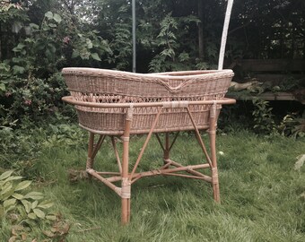 bamboo moses basket stand