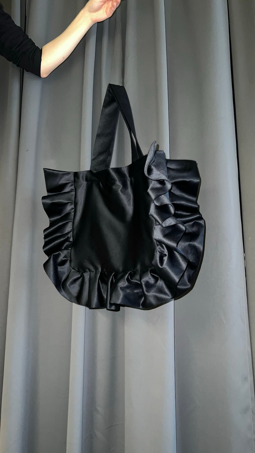 ★TOUT Y EST★ Mona Ribbon Detail Ruffle Shoulder Bag Black Handmade Black Ruffle Shoulder Bag - Etsy