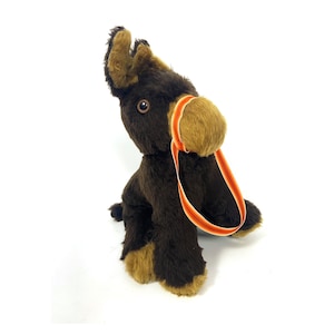 Âne en peluche vintage des années 70 et 80 par Hallmark Toys. Âne en peluche marron.