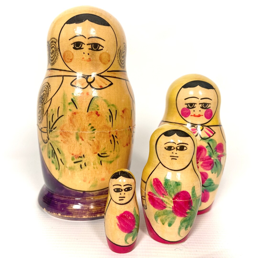Lot De 12 Poupées Russes Matriochkas Vintage - Fabrication Russie - 15 Cm