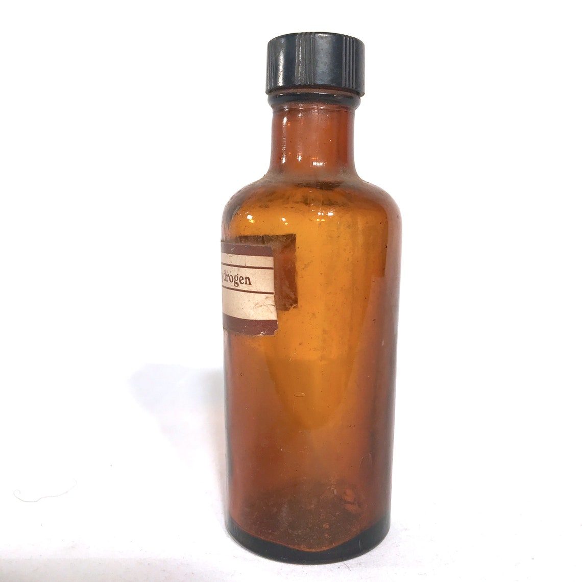 Collection 104+ Images why is hydrogen peroxide in a brown bottle Superb