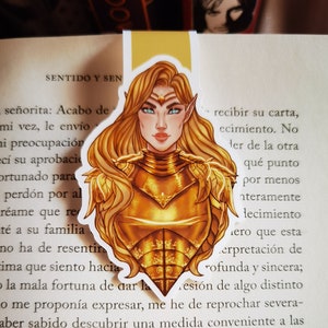 AELIN CELAENA Golden armor Throne of Glass Licensed magnetic bookmark