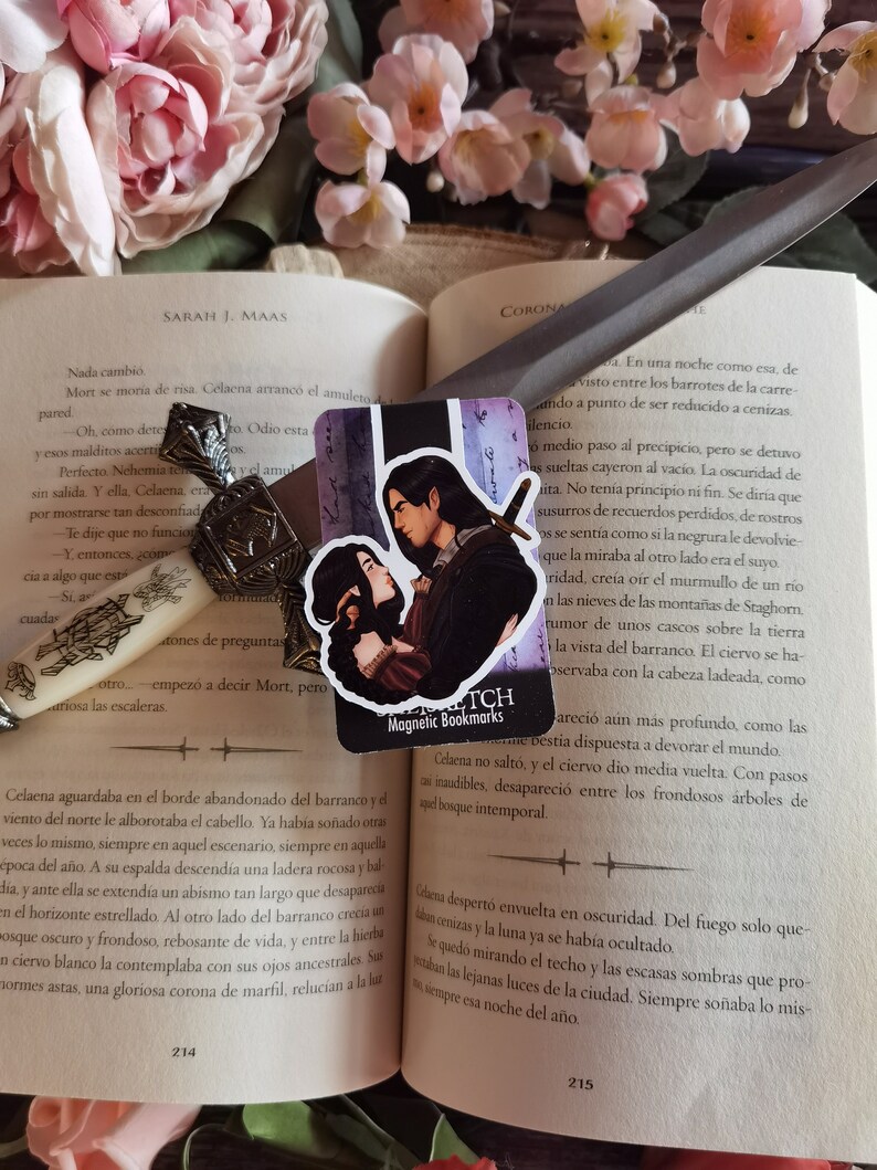 ELORCAN Lorcan and Elide Throne of Glass Licensed magnetic bookmark image 2