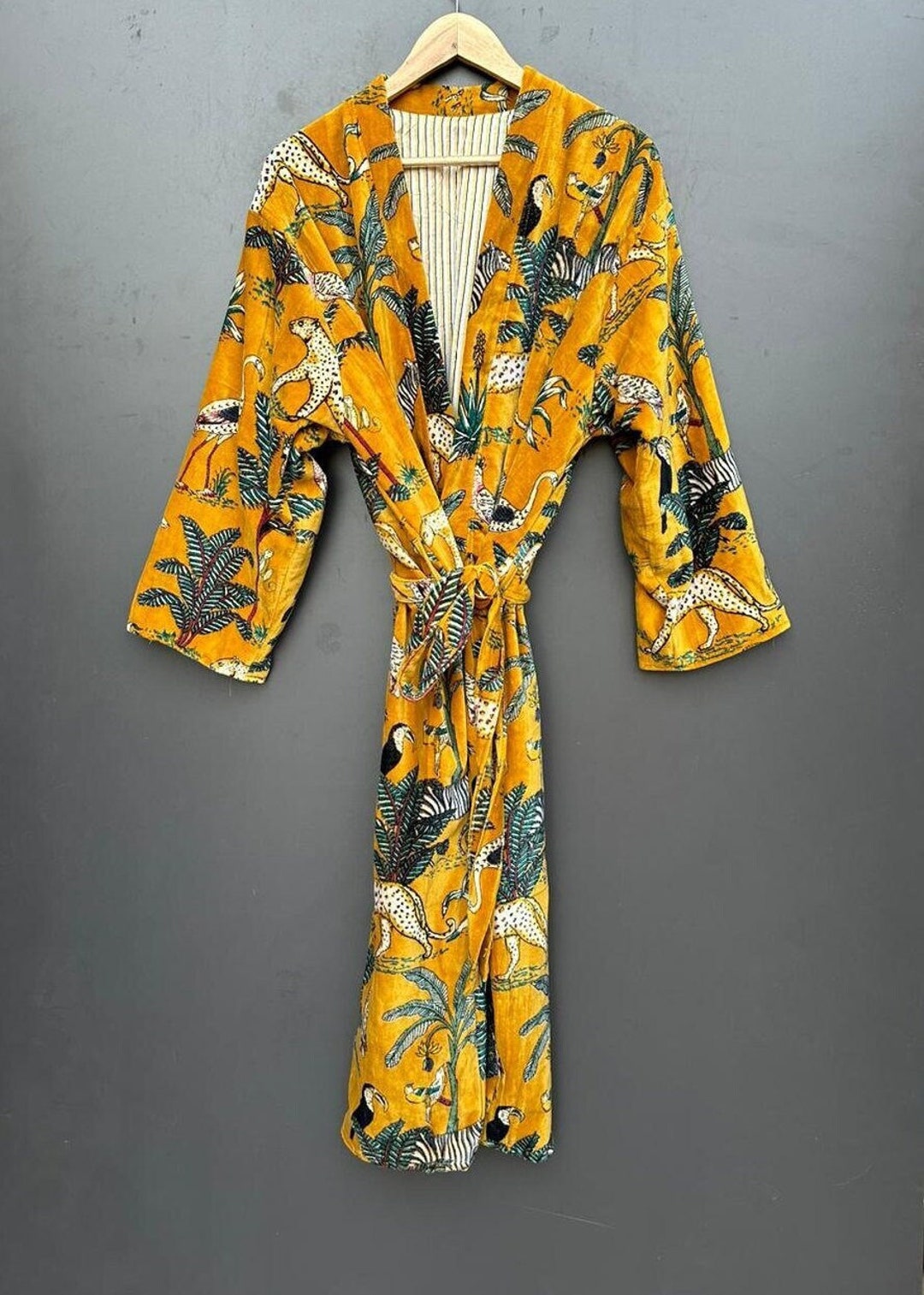 OFMD Floral Print Velvet Banyan Fabric Kimono Cotton Velvet Robe Long