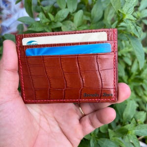 Tarjetero de piel de cocodrilo auténtica marrón con clip para billetes, tarjetero minimalista de piel con ranuras para tarjetas y 4 ranuras para tarjetas.
