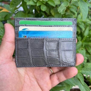 Tarjetero de piel de cocodrilo auténtica color gris con clip para billetes, tarjetero, tarjetero minimalista de piel con ranuras para tarjetas y 6 ranuras.