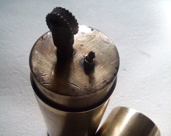 briquet de table ancien