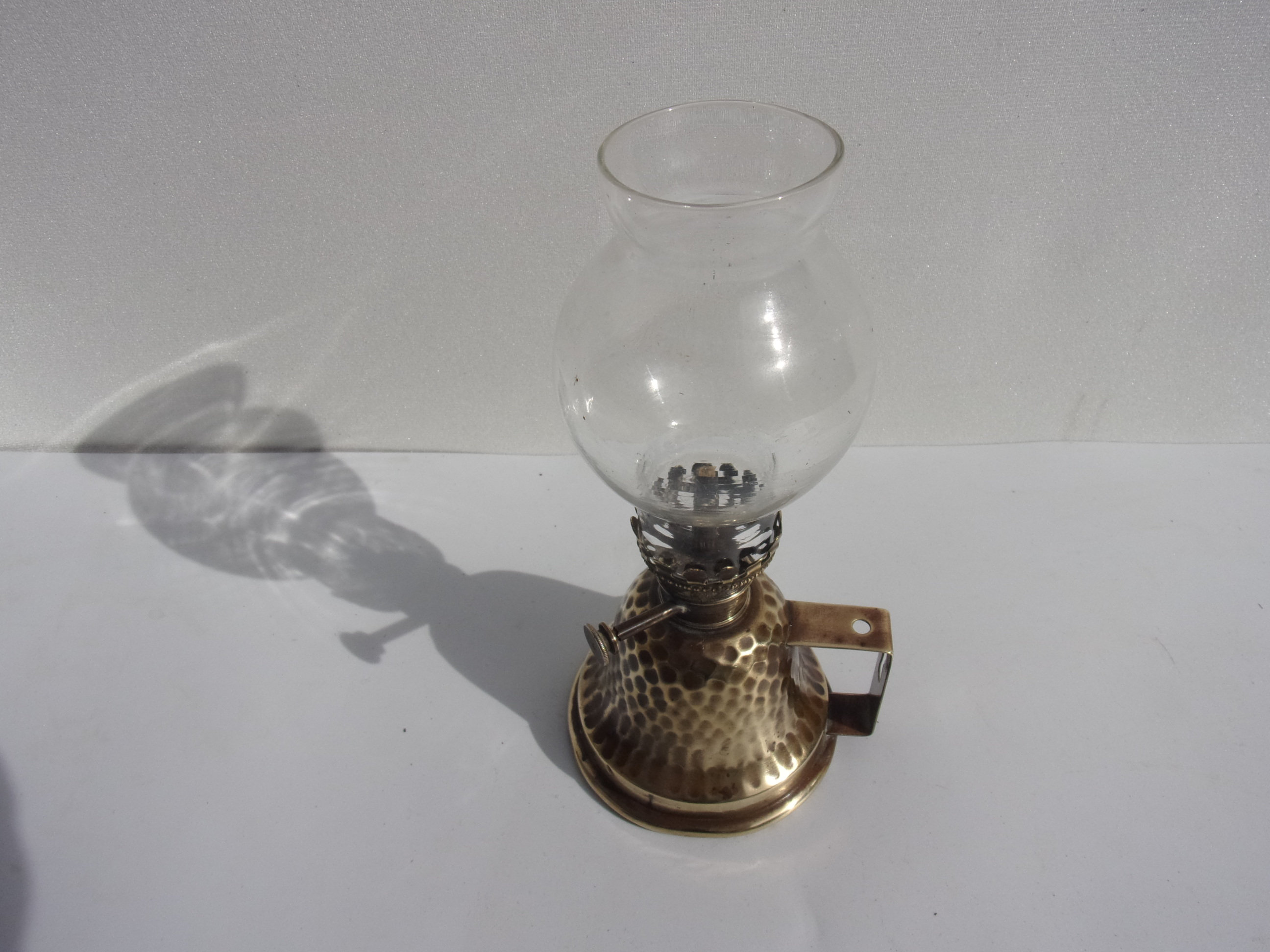 Petite Lampe à Pétrole