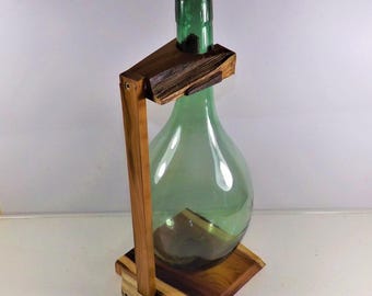 ancienne bouteille en verre soufflé