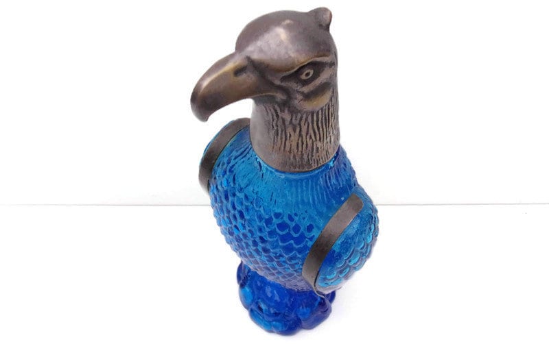 Jolie Carafe Bleutée à Tête d'aigle