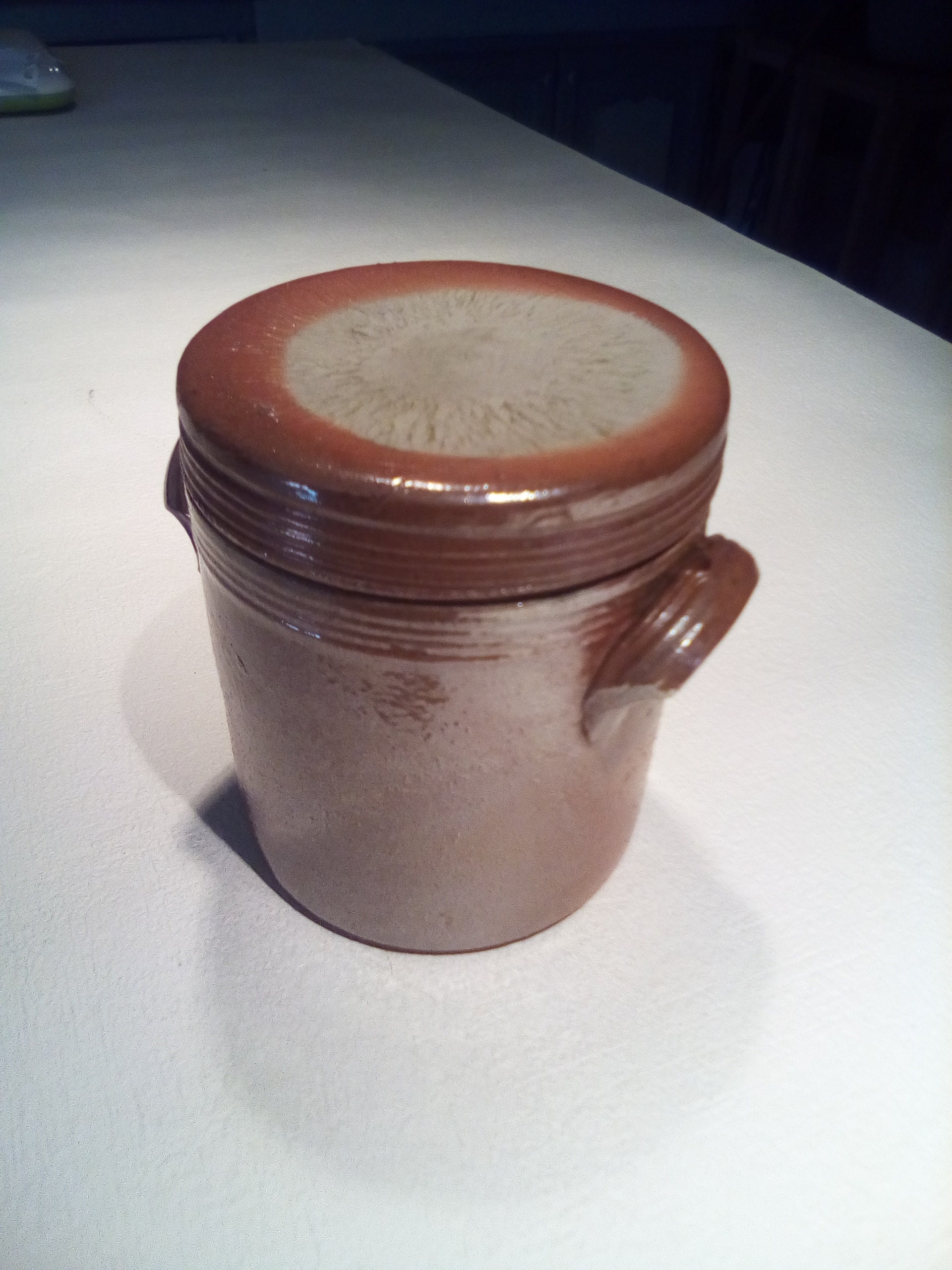 Petit Beurrier de Table en Grès