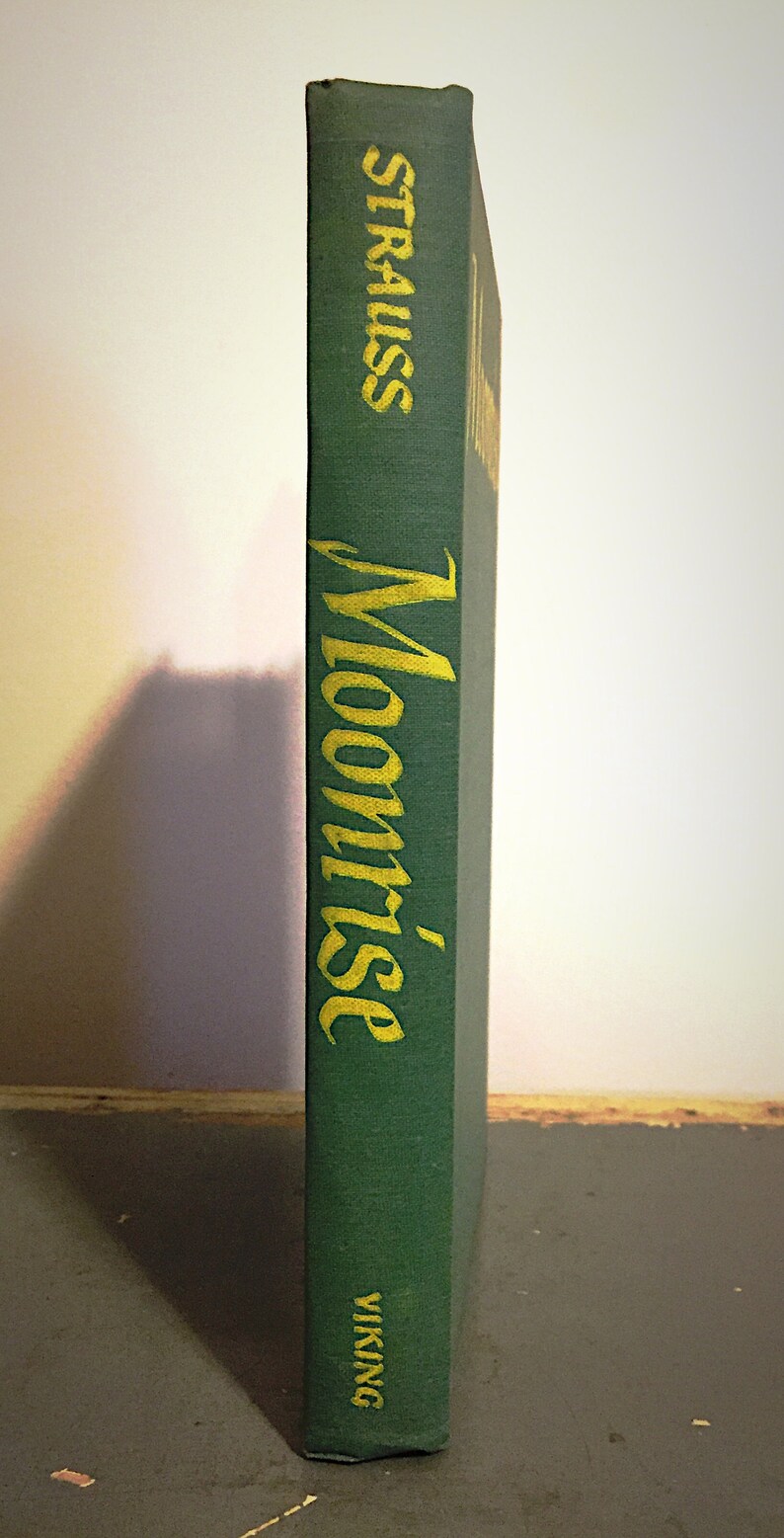 Wschód księżyca autorstwa Theodore’a (Teda) Straussa | Pierwsze wydanie | ©1946 zdjęcie 3