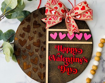 Valentines Day Door Hanger Svg, Valentines Front Door Wreath Svg, Happy Valentines Day Door Hanger Svg, Svg for Glowforge, Laser Engrave Svg