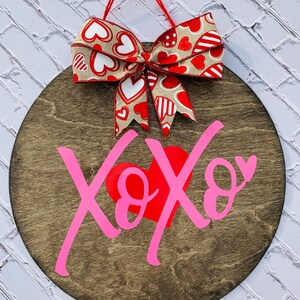 XOXO Door Hanger, Valentines Day Wreath, Valentines Day Door Hanger, Valentines Day Door Decor, Hello Valentine Sign, Front Door Decor