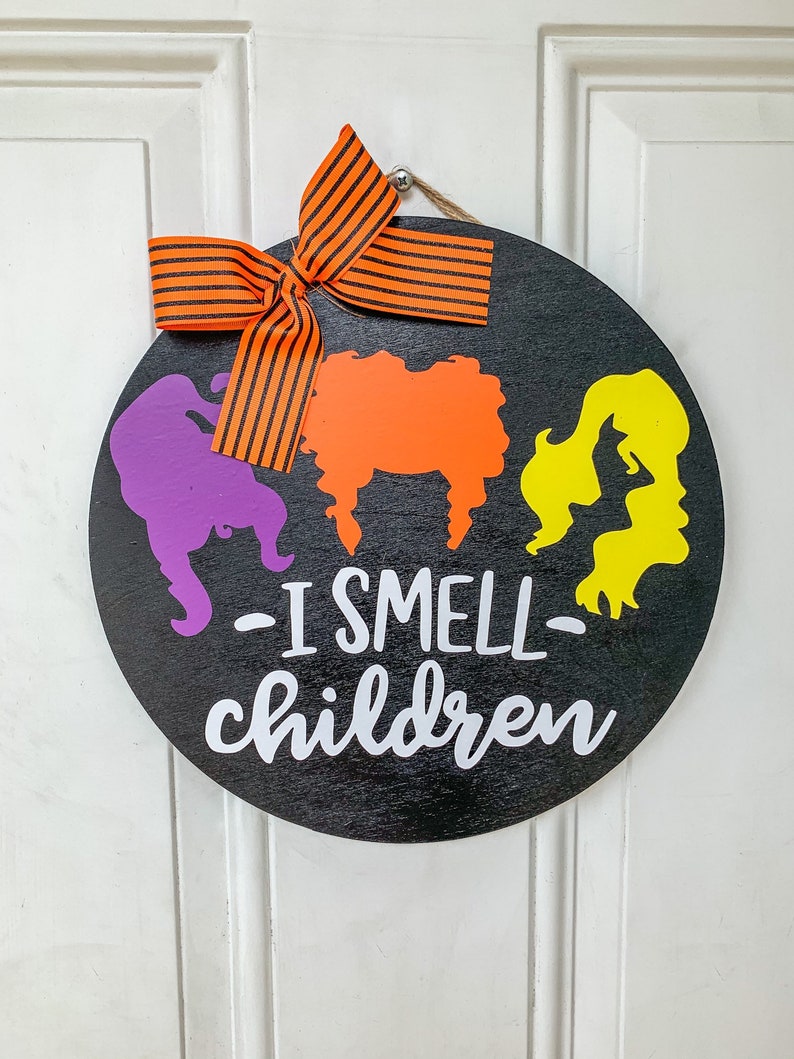 12" Hocus Pocus Door Hanger, Halloween Door Hanger, Front Door Welcome ...