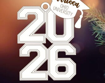 Classe del 2026 SVG, ornamento di laurea 2026, ornamento di laurea, regalo per l'ultimo anno del 2026, file digitale per Glowforge, file di laurea con macchina laser