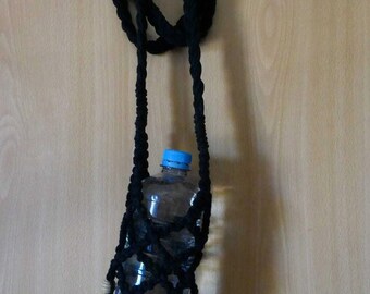 Knotted bottle holder with wooden beads - 100% cotton macramé - handmade (Black,Festival,Rave,EDM,Knotted Bottle Holder,Party,Outing)