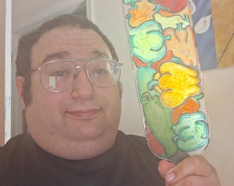 Belly pepper cutting board