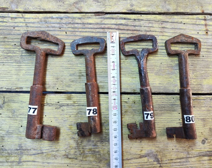 Home Decor,farmhause Vintage Keys,old Wood Door Key, Vintage Decorative ...