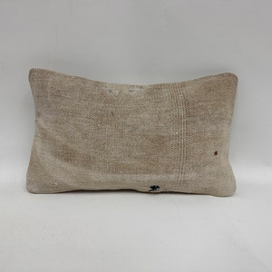 Kilim Pillow Cover, Vintage Kilim Pillow, 12x20 Vintage Pillow, Vintage Kilim Throw Pillow, White Cushion, Rectangular Pillow, Hemp Pillow,