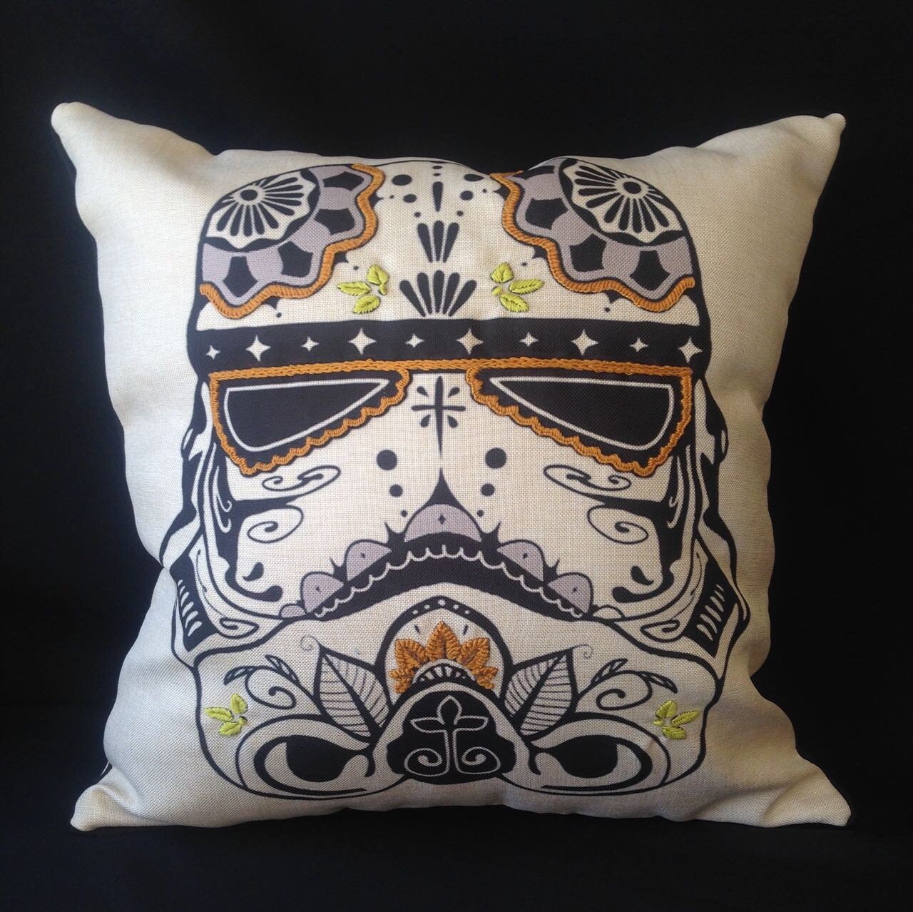 Coussin Brodé 45x45 cm | Décoration Chambre