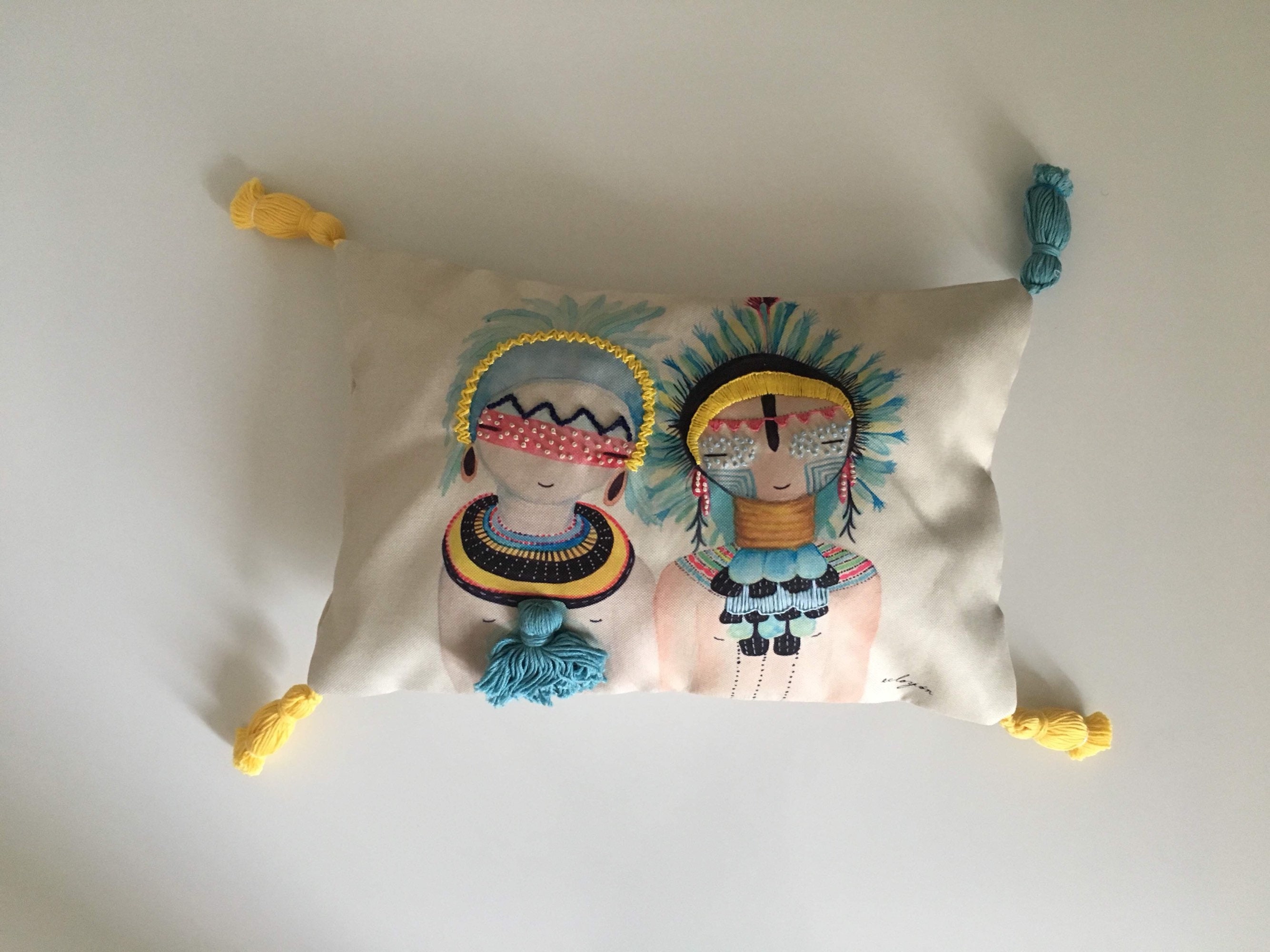 Coussin Brodé 30x50 cm | Décoration Chambre