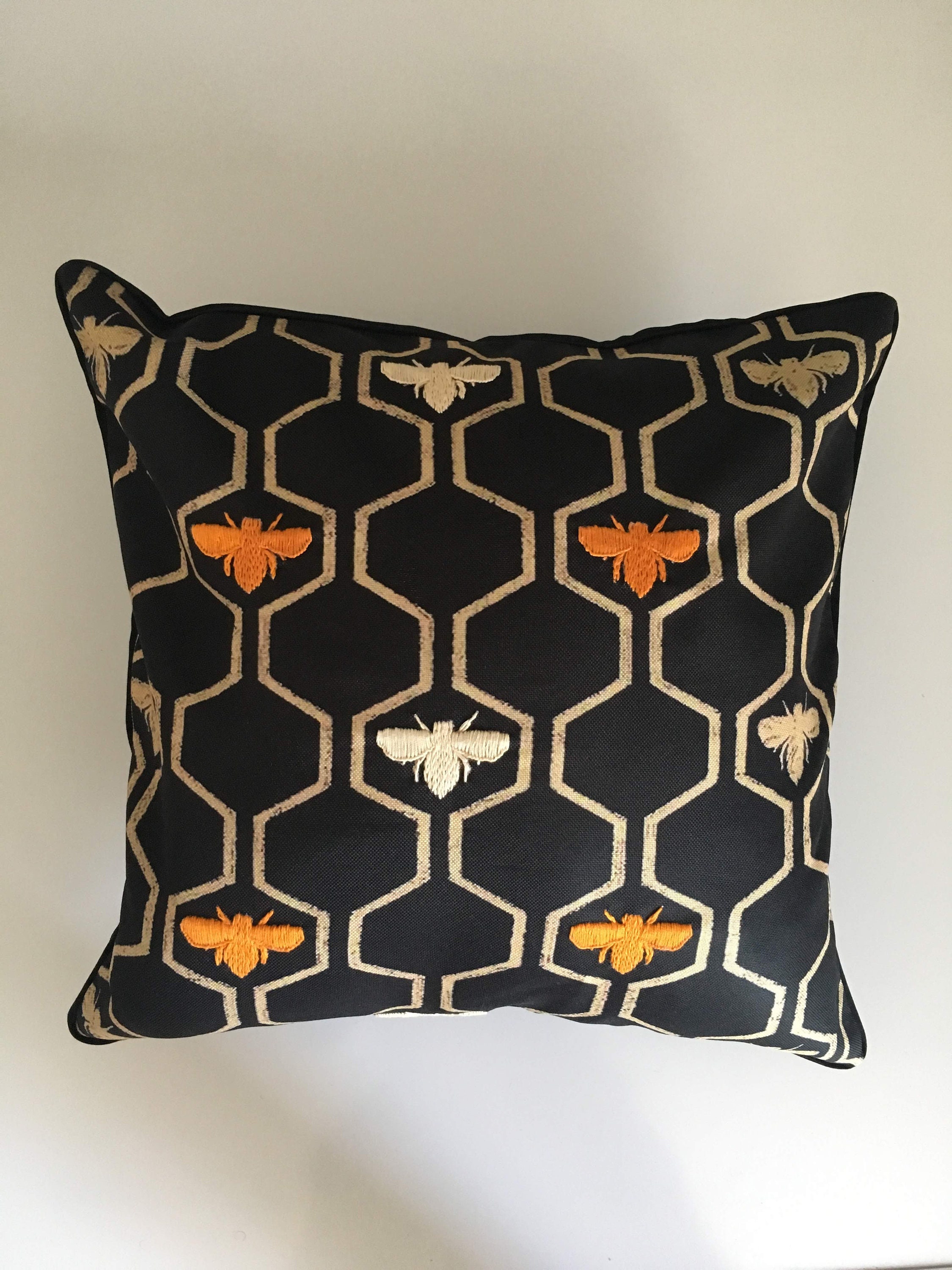 Coussin Brodé 45x45 cm | Décoration Chambre