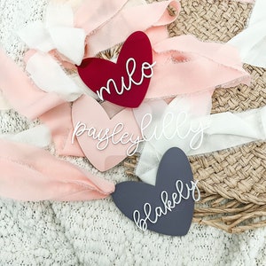 Valentinstag Anhänger, Valentinstag Korb Geschenkanhänger, Herz Geschenkanhänger, Valentinstag Geschenkanhänger, Valentinstag Acryl Anhänger, Holz Herz Namensschild
