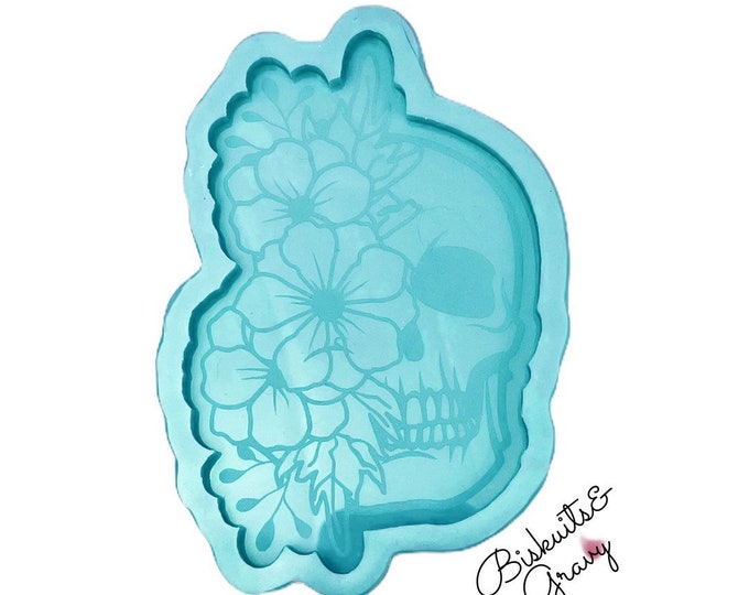 Etched skull flower mold