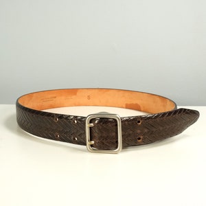 Saks Fifth Ave Italian Leather Belt (size S) // Double Pin  display picture 1