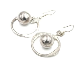 1960年代のヴィンテージラインストーンスクリューバックイヤリング