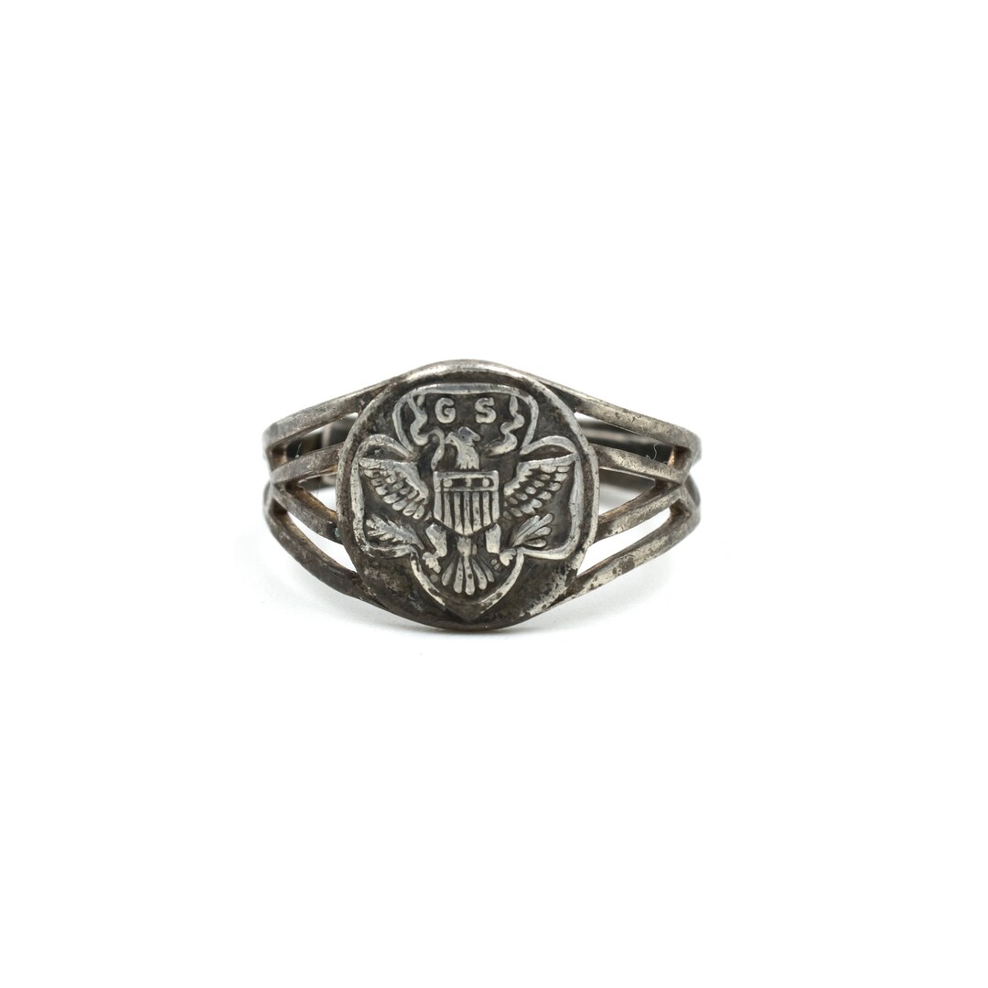 Size (adjustable) // 1940s Sterling Silver Girl Scout Ring // Vintage