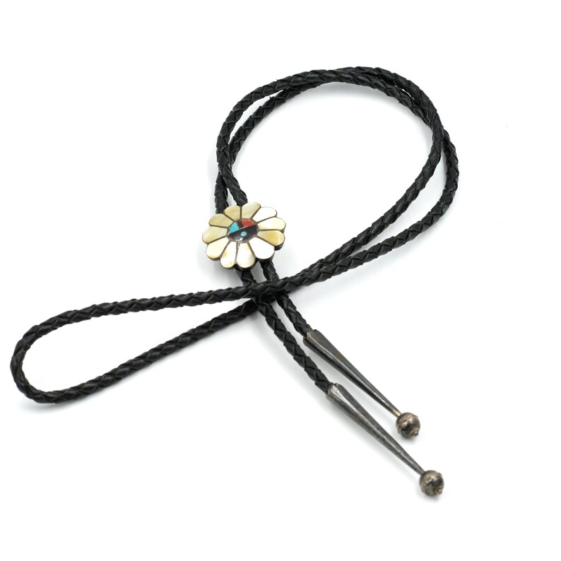Vintage Inlay Sunface Bolo // Classic Zuni Style Bolo // Turquoise Bolo // Yellow Lip Pearl Inlay // Vintage shops Southwestern Style
