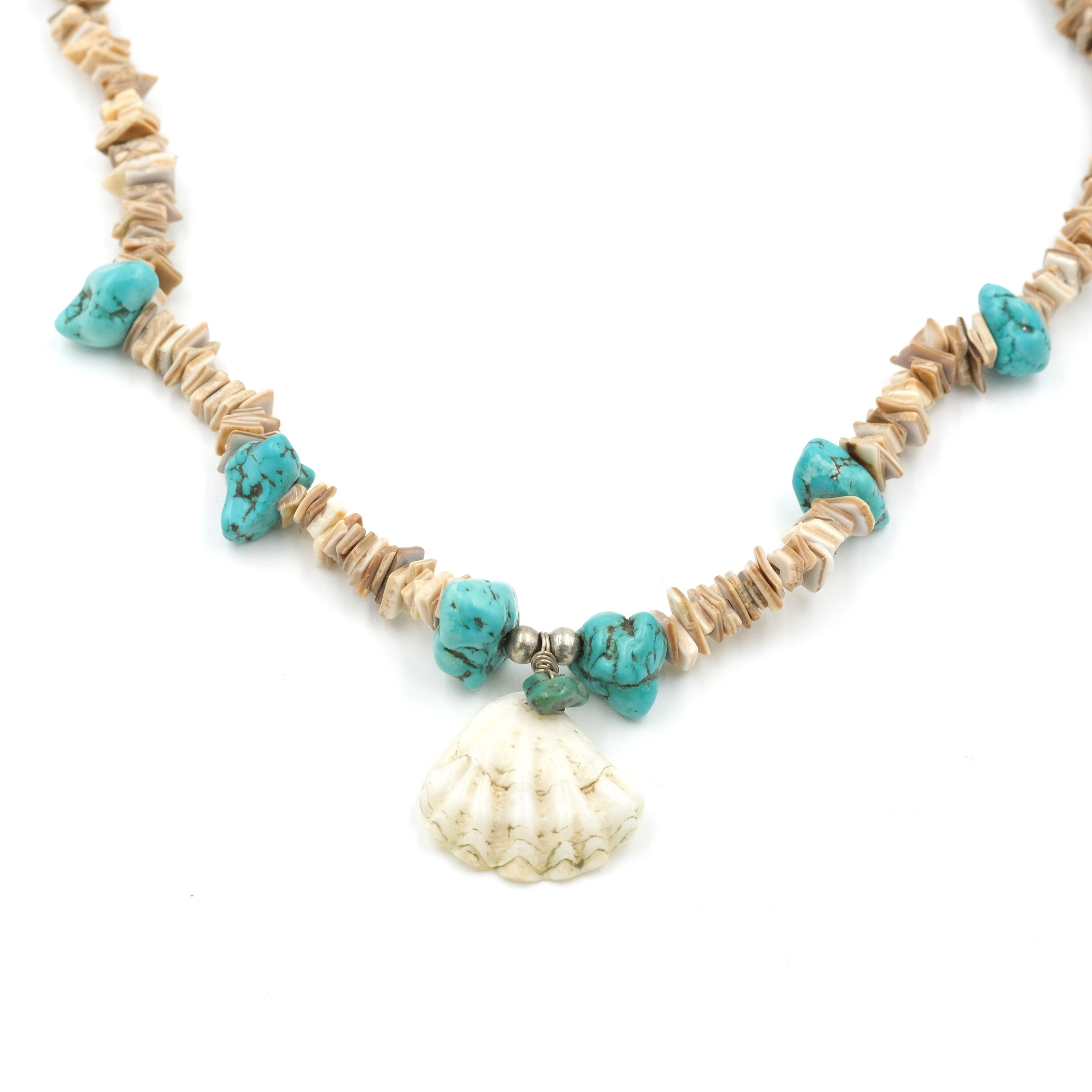 Estate Vintage Turquoise & Shell Necklace 19.5