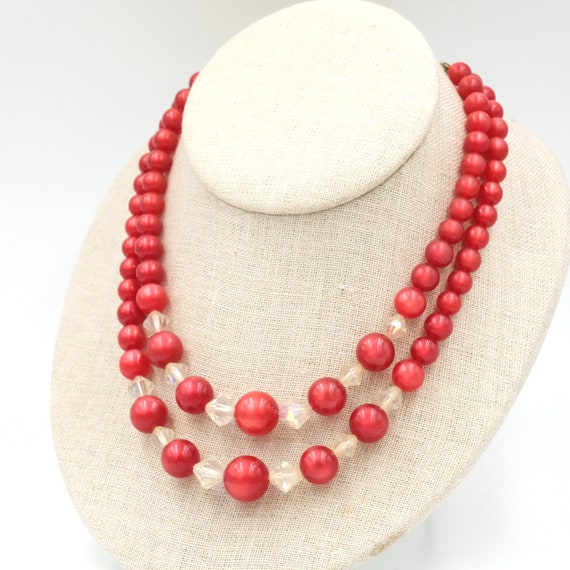 Vintage Red Plastic Beaded Necklace 14-16" // Moon
