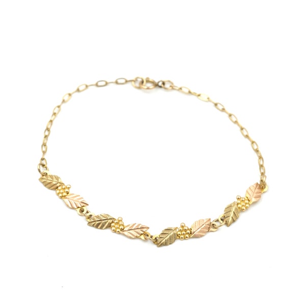 Vintage 10k Black Hills Gold Bracelet 7" // Dainty Gold Leaf Bracelet // Tri Color Gold Jewelry
