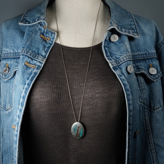 Rare Twirling Opal Vintage Taos Sterling Silver Native American Jewelry Necklace Rare Twirling Opal Vintage Taos Sterling Silver Native American Jewelry Necklace
