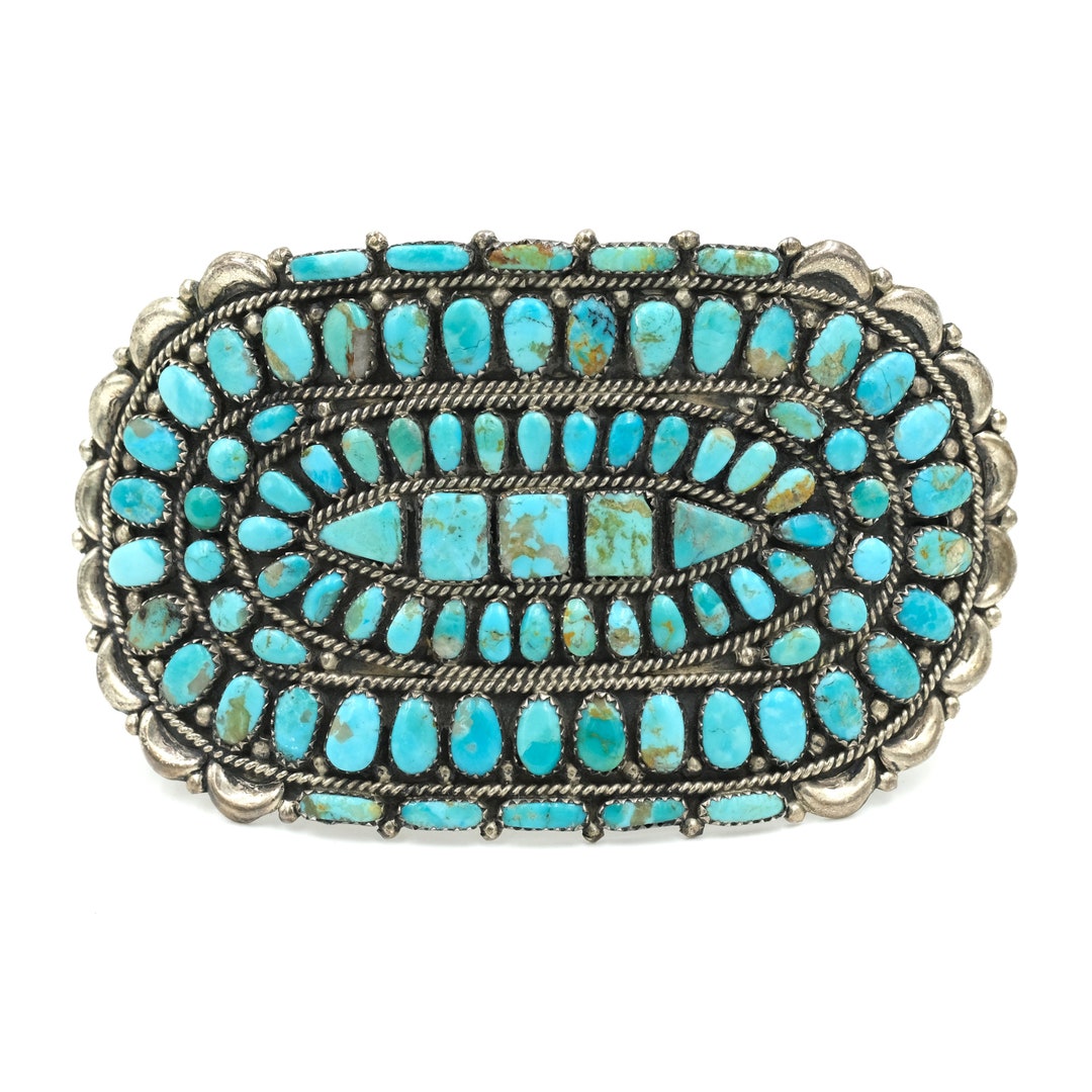 Juliana Williams Navajo 2025 | www.urbag.ws