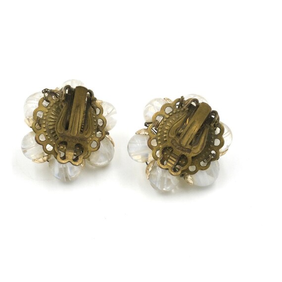 Vintage Japanese Beaded Clip on Earrings .96